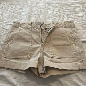 American Eagle size 2 corduroy shorts